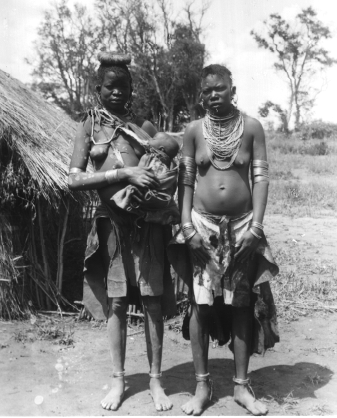 http://www.era.anthropology.ac.uk/Era_Resources/Era/P-C_Museum/Images/Two%20women%20and%20child.gif