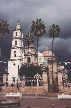 Church before storm.jpg (34900 bytes)